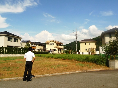 土地を見に行ってきました。