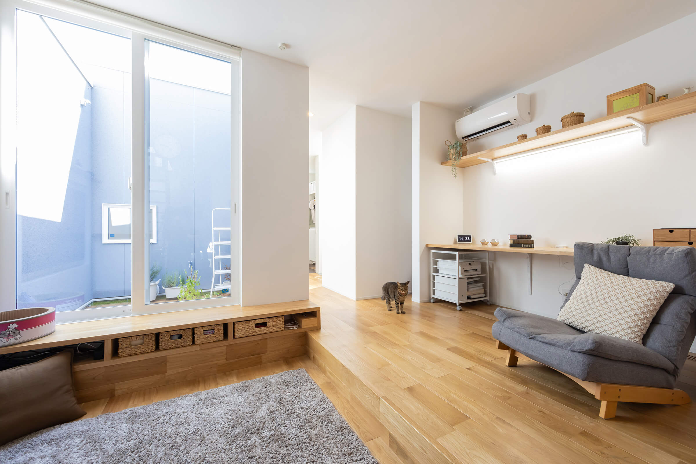 視線が空に抜ける家