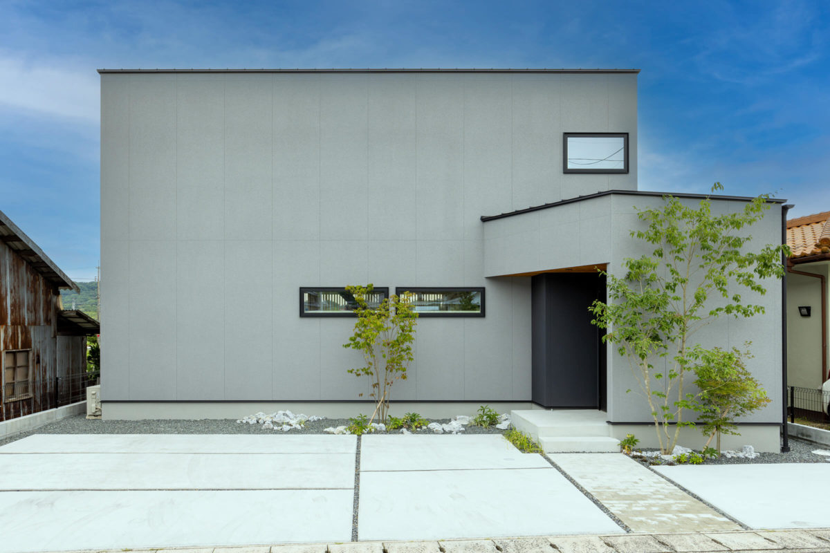 外と繋がり、暮らしが広がる家